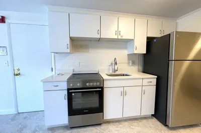 31 Western Ave #7