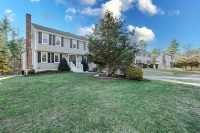 533 Delano Rd 1