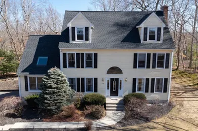 125 Jenks St 1