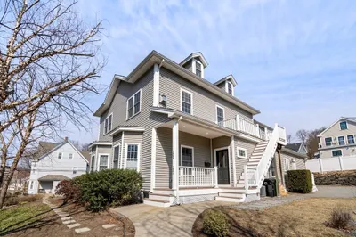 153 Summer St #153