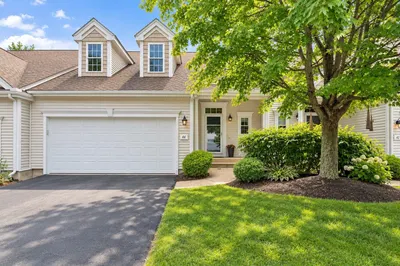 44 Cherry Ln #44 1