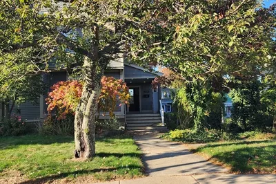 110 Melville Ave #2