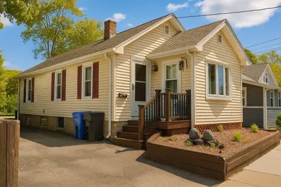 129 Lake St