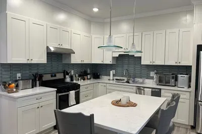 44 Woodward St #1