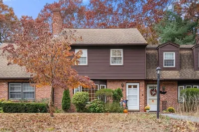 11 York Towne Terrace #11 1