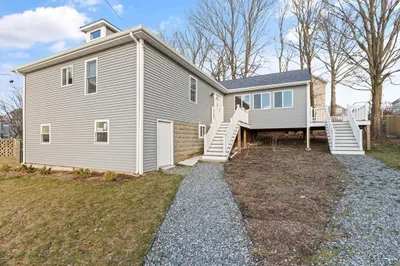 56 Liberty St 1