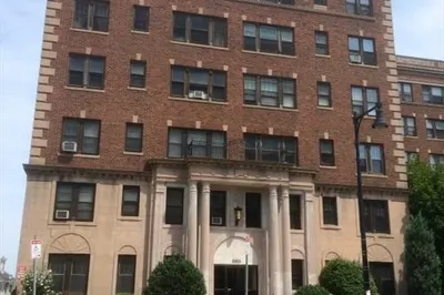 2003 Commonwealth Ave #27