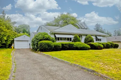 86 Lynch Dr