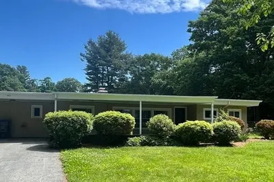 172 Brigham Hill Rd 1