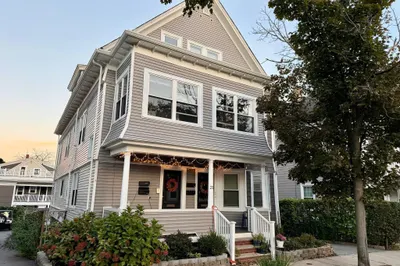 23 Green St #1R 1