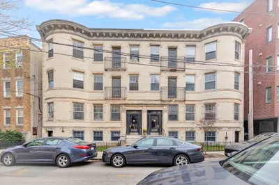 106 Strathmore Road 1