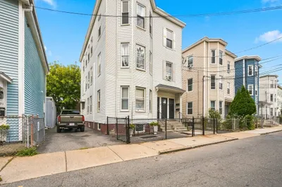 27 Linden Street #27
