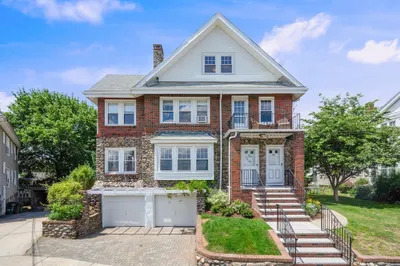 29 Hillcrest Circle #2