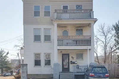 92 Dalton Ave 1