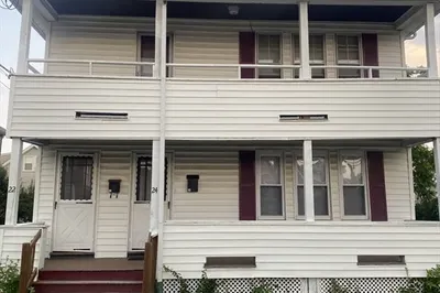 22 Colonial Avenue #22 1