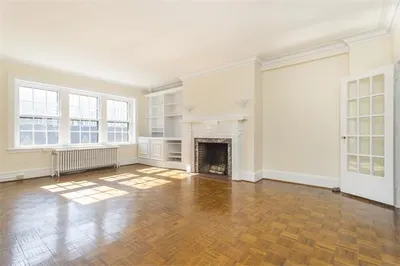 50 Commonwealth Ave #905 1