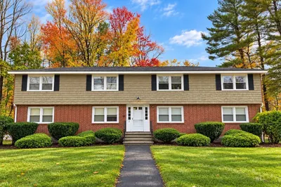 8 Greenleaf Drive #G 1