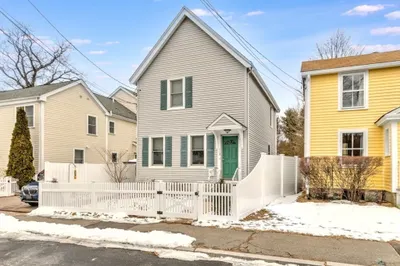113 Edinboro Street