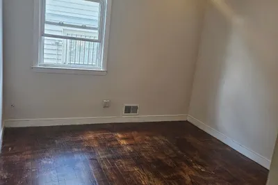 2 Gladstone Terrace 1