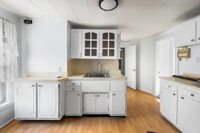 14 Porter St #3 1