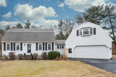 252 Broadmeadow Dr 1