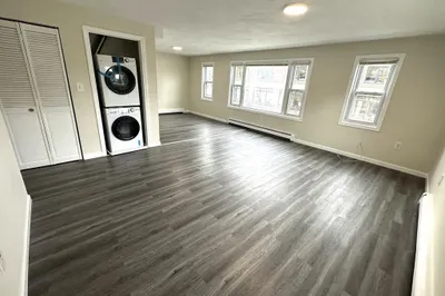 3 Gordon St #2