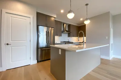 1650 Commonwealth Ave #404 1