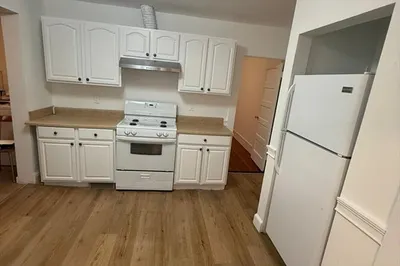 6 Wentzell Ave #1