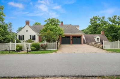135 Academy Road 1