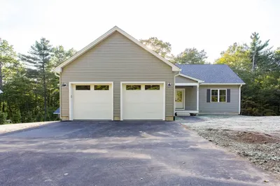 455 Cronin Rd