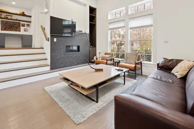 39 Elmwood St #3 1