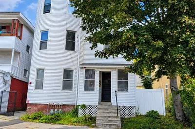 19 Perry Ave 1