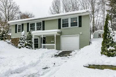 10 Buttonwood Lane 1