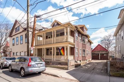 55 Central St #1