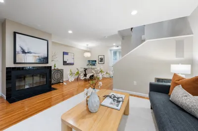 40 Cummings Rd #4 1