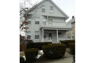 58 Highland St #1 1