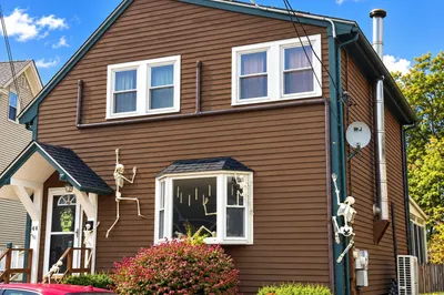 44 Balcomb St 1