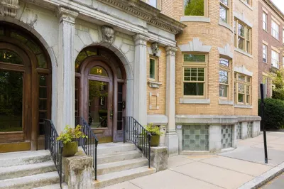 14 Marshal Street #1