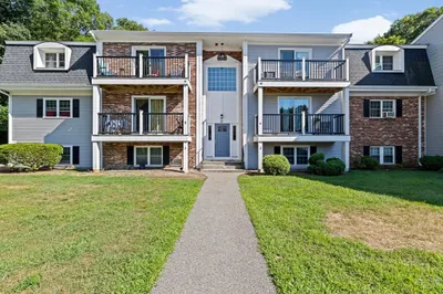 5 Chapel Hill Dr #7