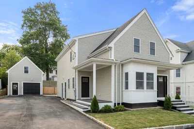 24 N Byron Ave 1