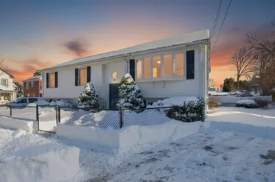 51 Thurman Street