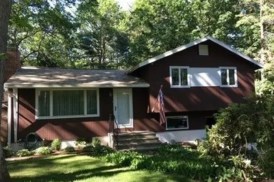 14 Barton Drive 1