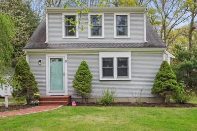 5 Deerfield Rd