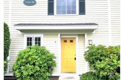 7 Nancy Rd #7