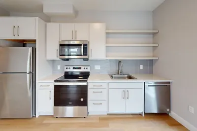 250 St #614