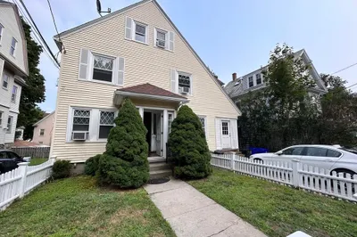 108 Brooks St #single 1