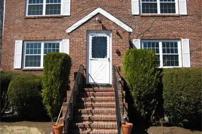 577 Hammond St #2 1