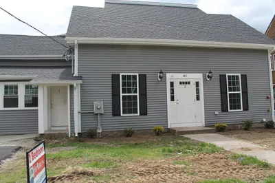 142 Main St #1