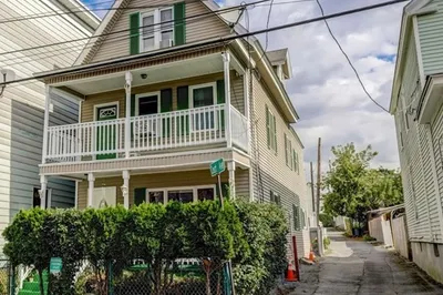 26 Linden St 1