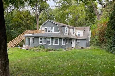 140 Sunset Ave